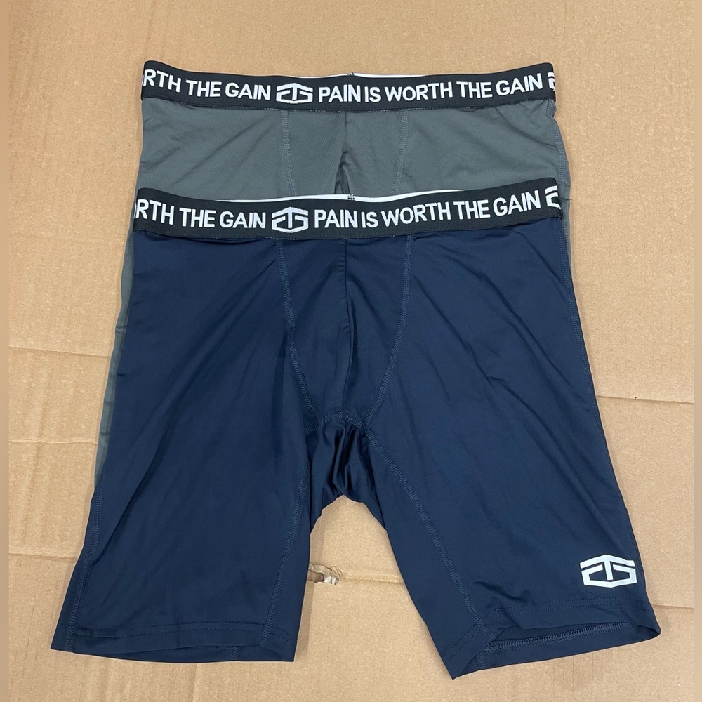 Tap out “pain is worth the gain” boxer briefs size large 2 Pack blue & gray NWOT